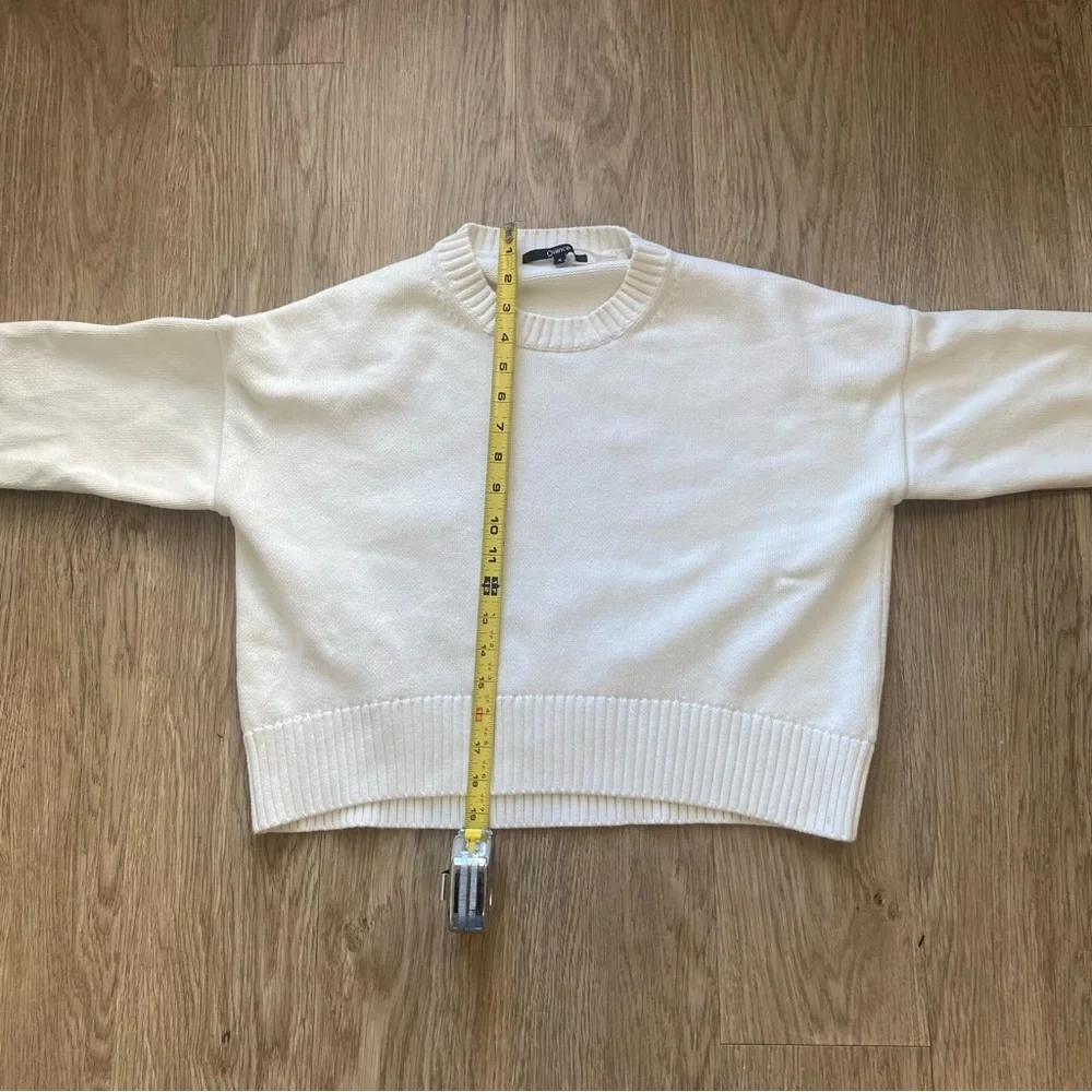 Quince Classic White Crew Neck Sweater - Picture 2 of 6